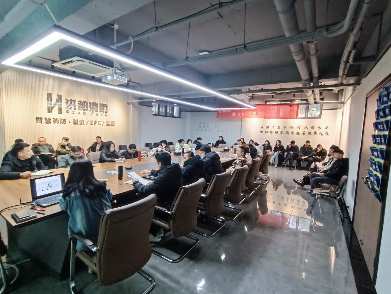 洪都消防：紧抓春节前“春训”时机，，，有序推动春节后各项工作